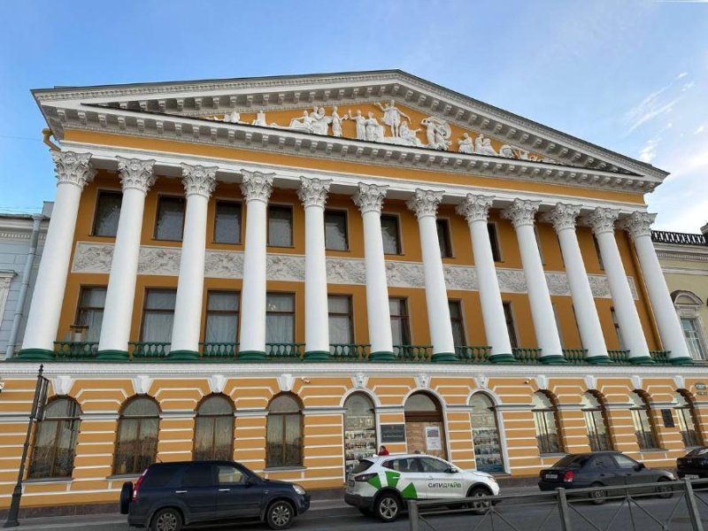 В окружении муз: завершена реставрация петербургского особняка Румянцева