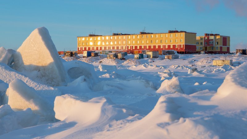 Лекарство от температуры: новые подходы к строительству в Арктике в условиях меняющихся климатических условий