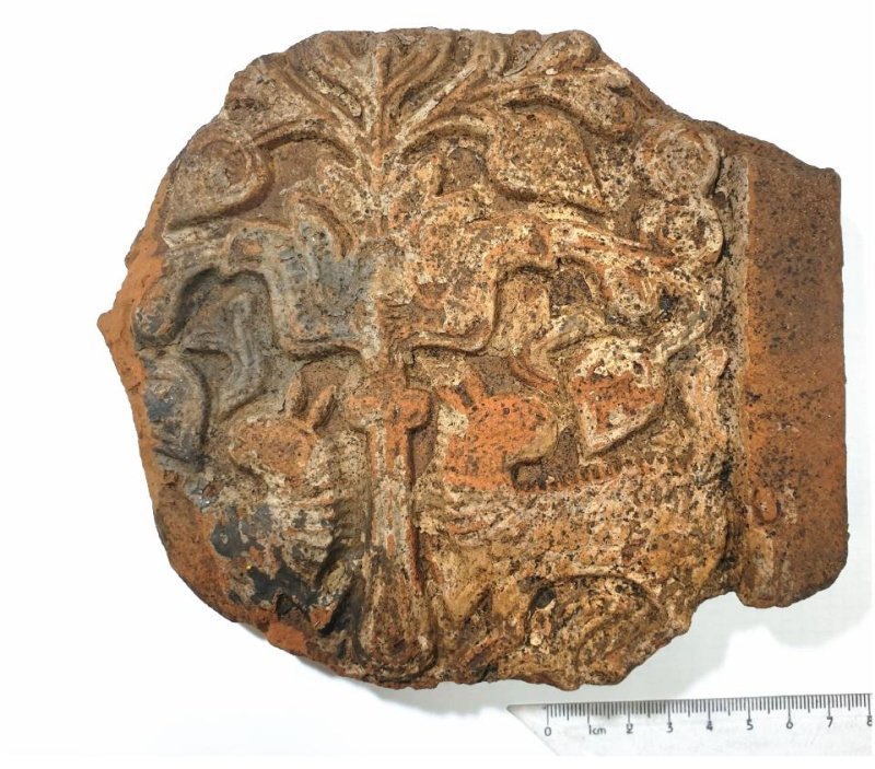 «Барсы под пальмой»: Что нашли археологи на территории Центрального телеграфа