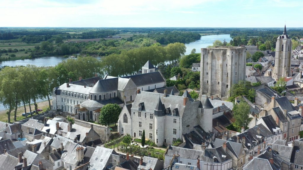 chateau-beaugency.com chateau-beaugency.com