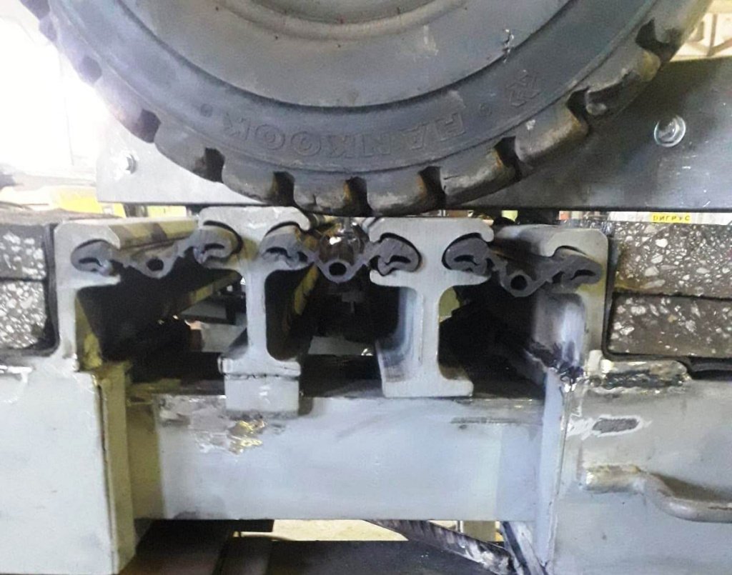 d6eb41b8-7e93-4f3d-a932-f7fa61a20389.jpg d6eb41b8-7e93-4f3d-a932-f7fa61a20389.jpg